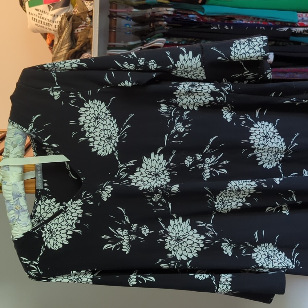 Boho black and white top